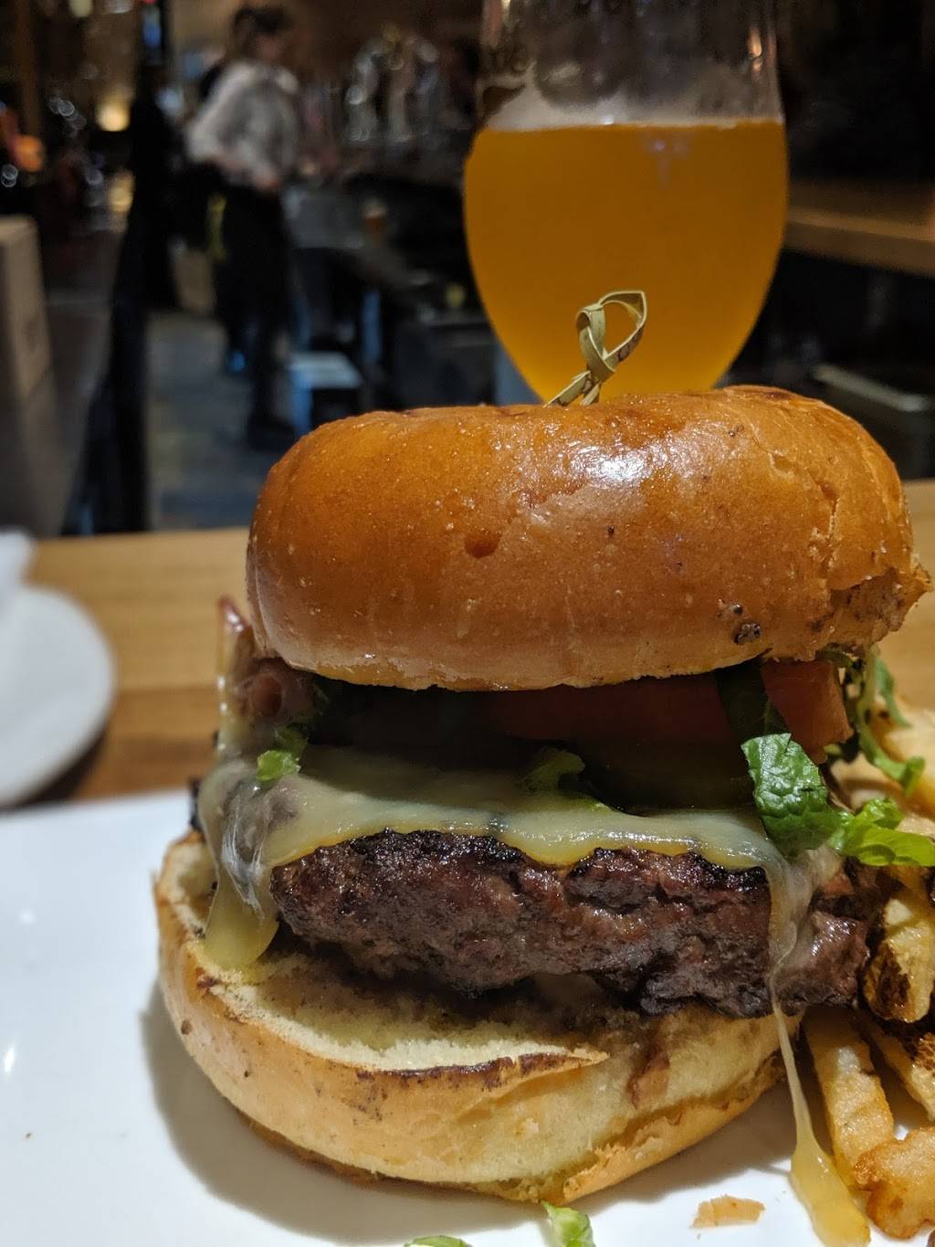 Local 1794 | restaurant | 1794 Danforth Ave, Toronto, ON M4C 1H8, Canada | 4164631794 OR +1 416-463-1794