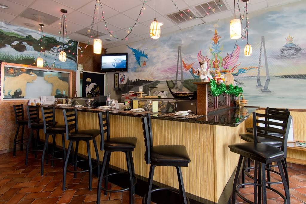 Tasty Thai & Sushi of Mount Pleasant | meal takeaway | 320 W Coleman Blvd, Mt Pleasant, SC 29464, USA | 8433883912 OR +1 843-388-3912