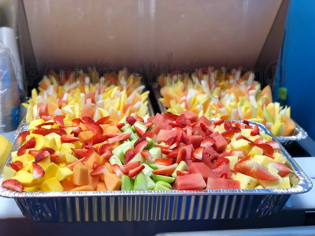 Antojitos Wilmington | restaurant | 800 Shipyard Blvd #17, Wilmington, NC 28412, USA | 9103992987 OR +1 910-399-2987