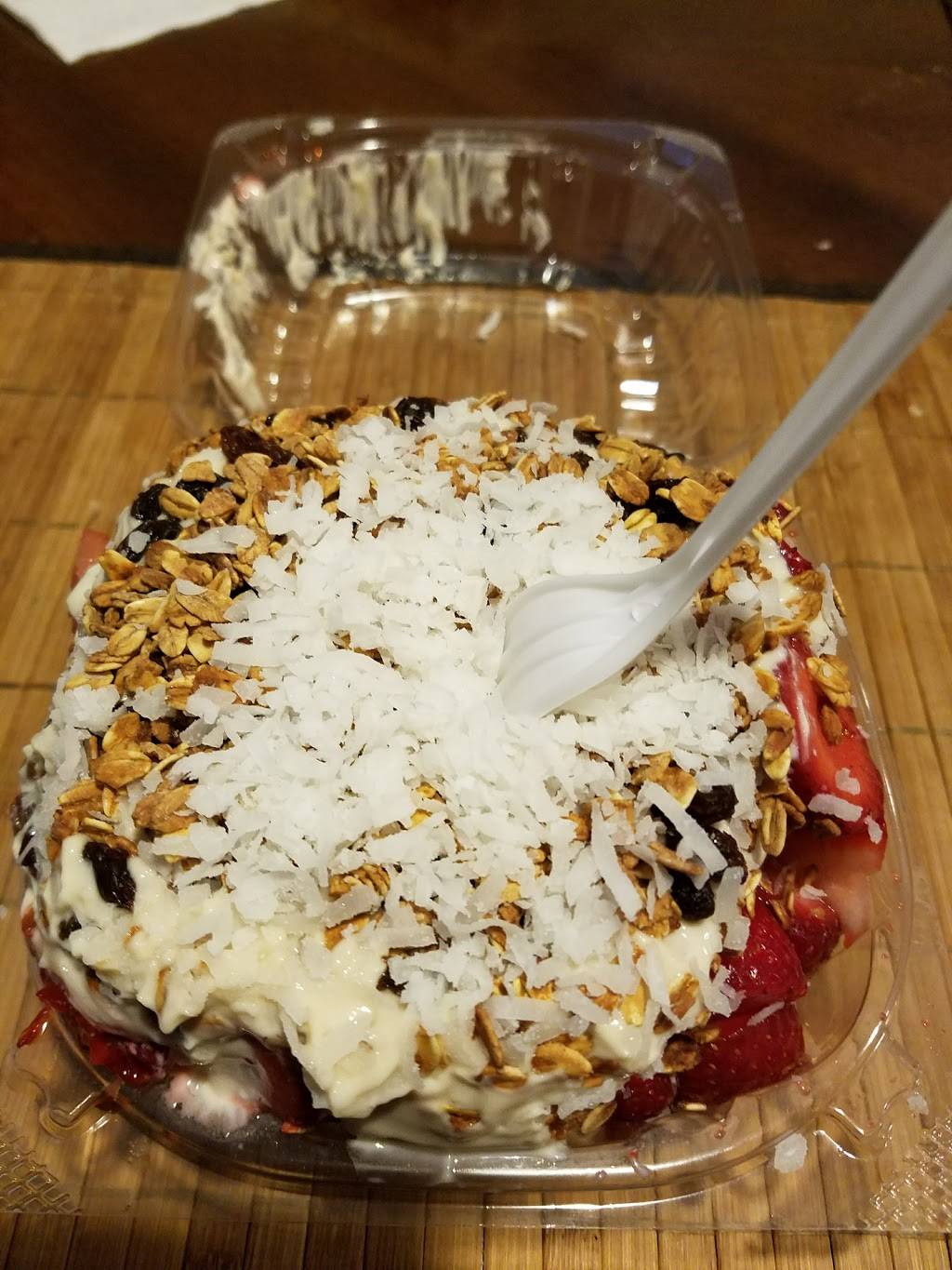 Jugos y Bionicos Marisol | restaurant | 1721 N Long Beach Blvd #101, Compton, CA 90221, USA | 3107631650 OR +1 310-763-1650