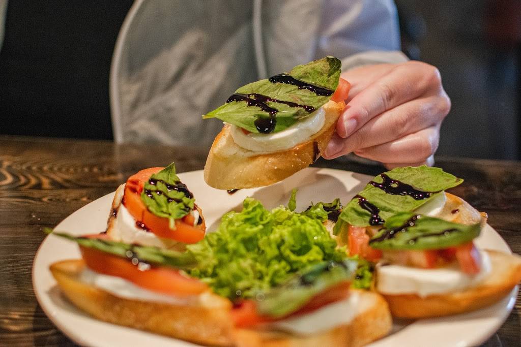 Coopers Food and Drink | restaurant | 5928 N 26th St, Tacoma, WA 98407, USA | 2535030329 OR +1 253-503-0329