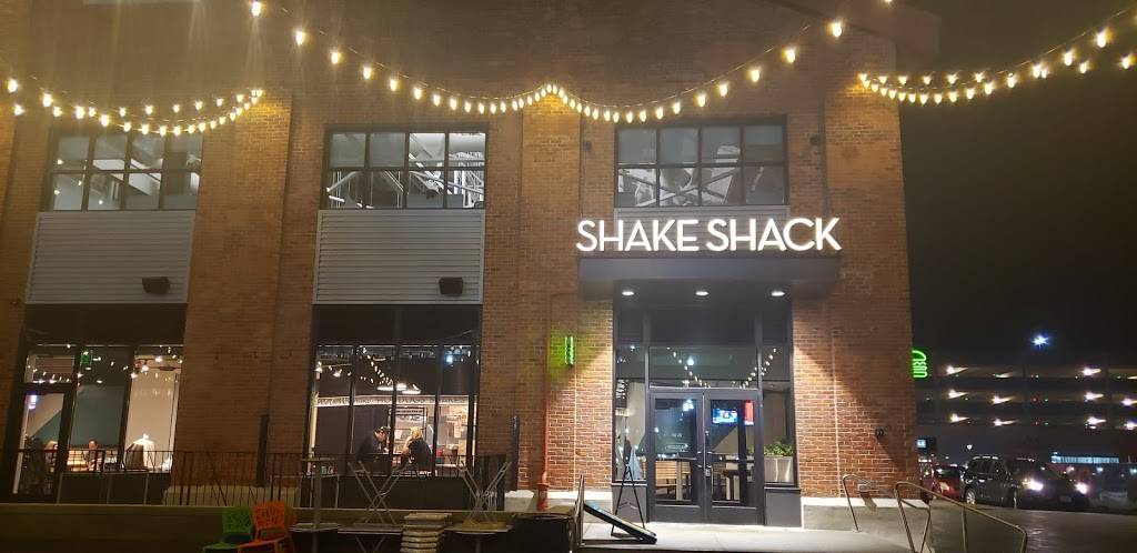Shake Shack | restaurant | 106 Arsenal Yards Blvd, Watertown, MA 02472, USA | 6175054716 OR +1 617-505-4716