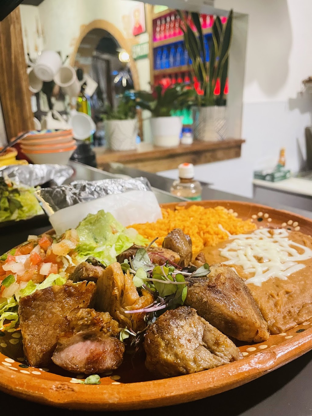 La Eskina Indy | restaurant | 641 Virginia Ave, Indianapolis, IN 46203, USA | 3174929467 OR +1 317-492-9467