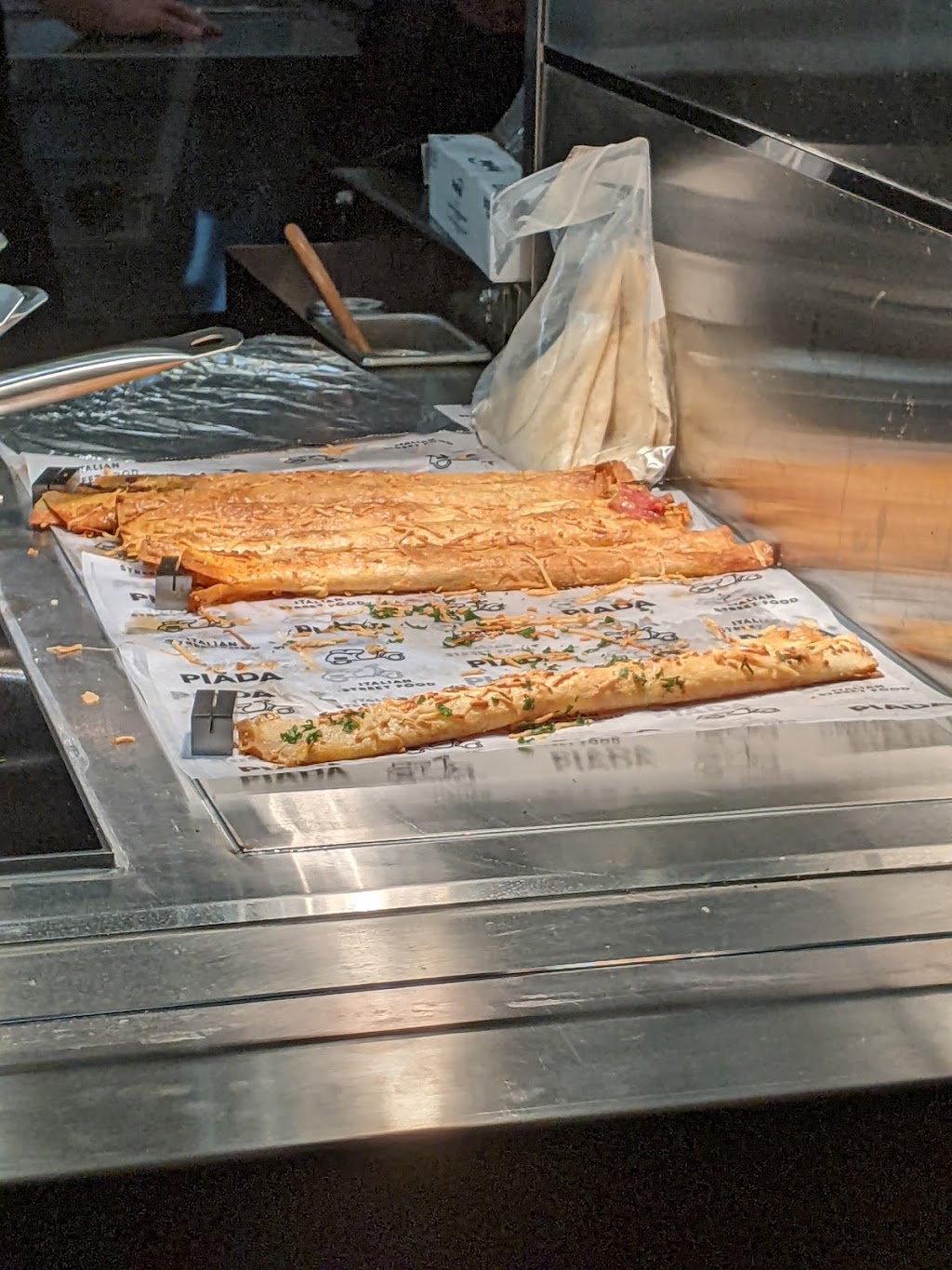 Piada Italian Street Food | restaurant | 210 McHolme Dr, Pittsburgh, PA 15275, USA | 4122038783 OR +1 412-203-8783