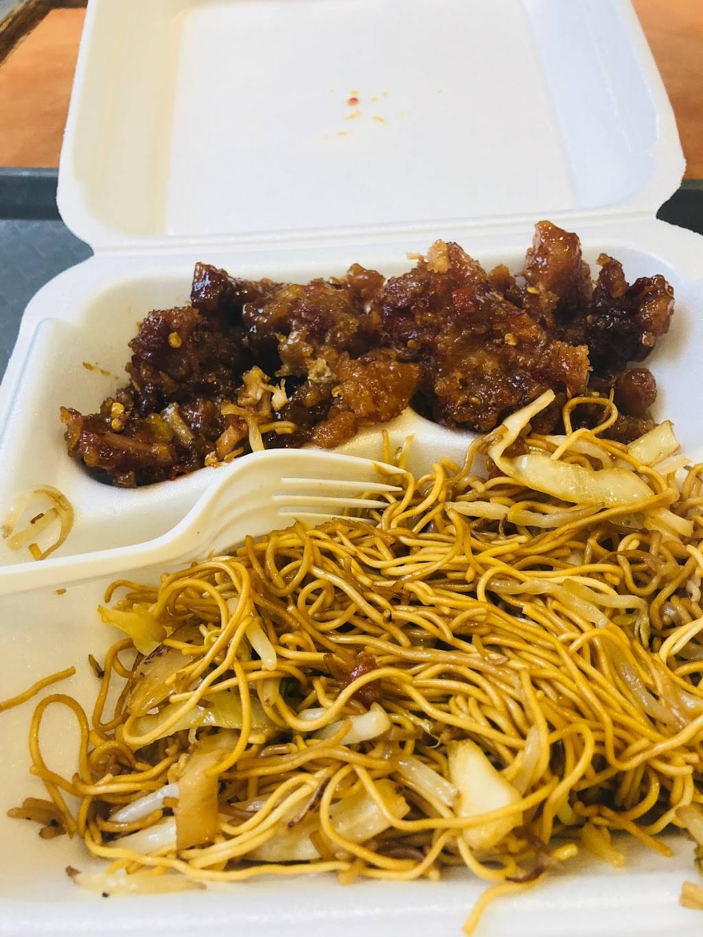 Manchu Wok | restaurant | 9350 Yonge St #004, Richmond Hill, ON L4C 5G2, Canada | 4162377681 OR +1 416-237-7681