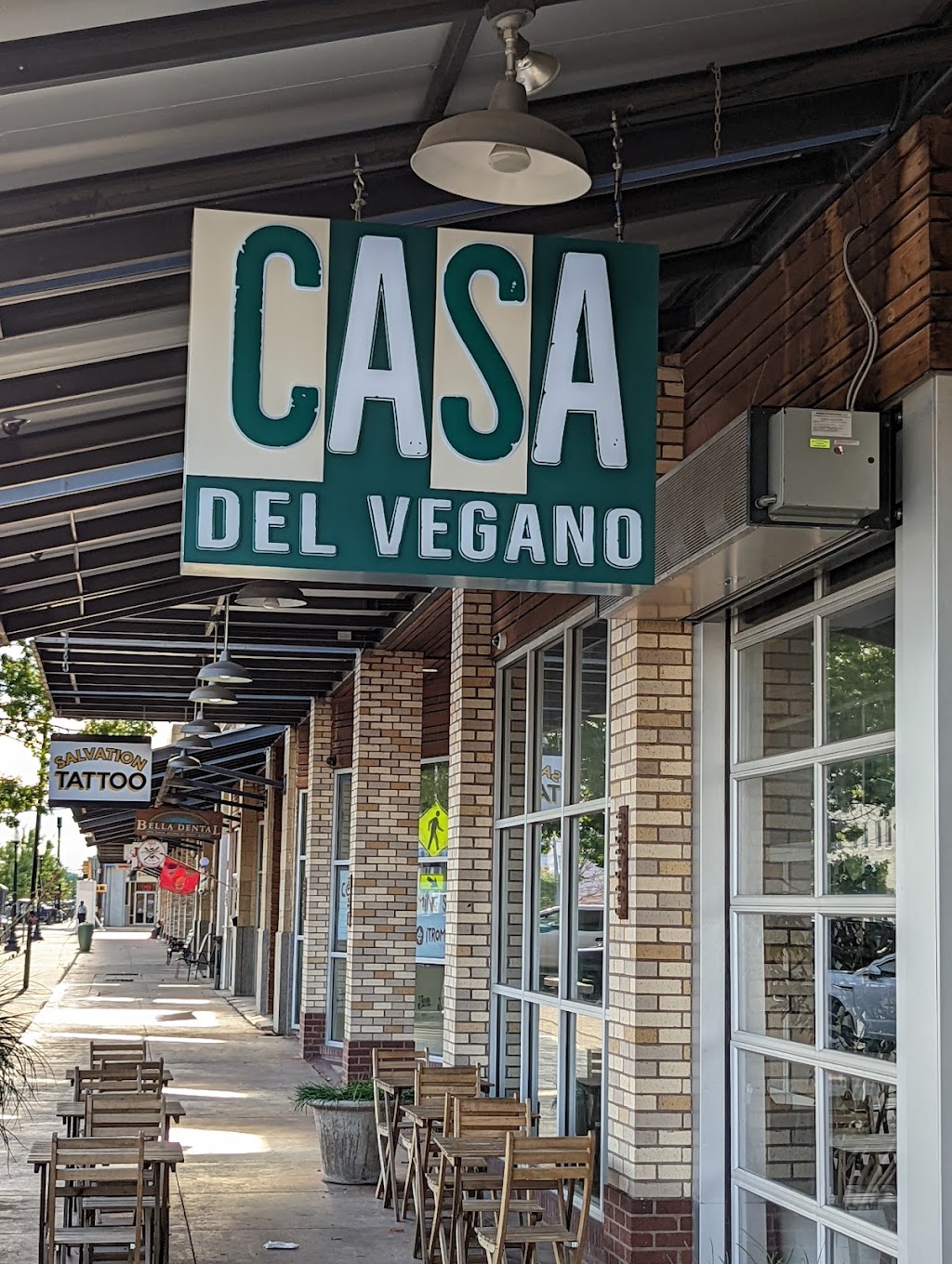 Casa Del Vegano | restaurant | 333 Jefferson Blvd, Dallas, TX 75208, USA | 9726853003 OR +1 972-685-3003