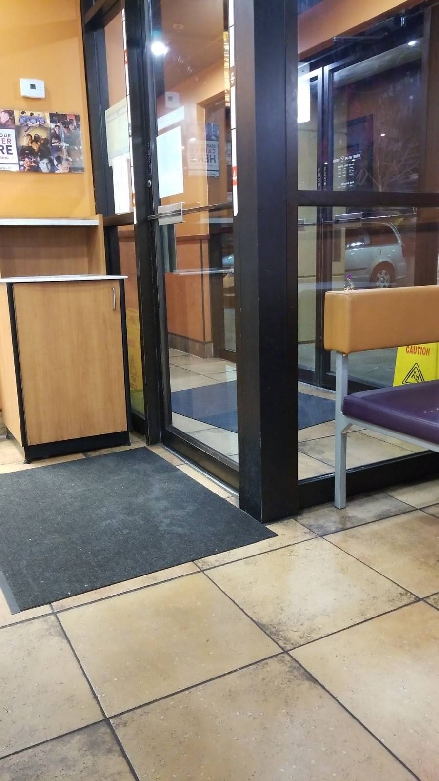 Taco Bell | meal takeaway | 7419 S Cass Ave, Darien, IL 60561, USA | 6308521545 OR +1 630-852-1545
