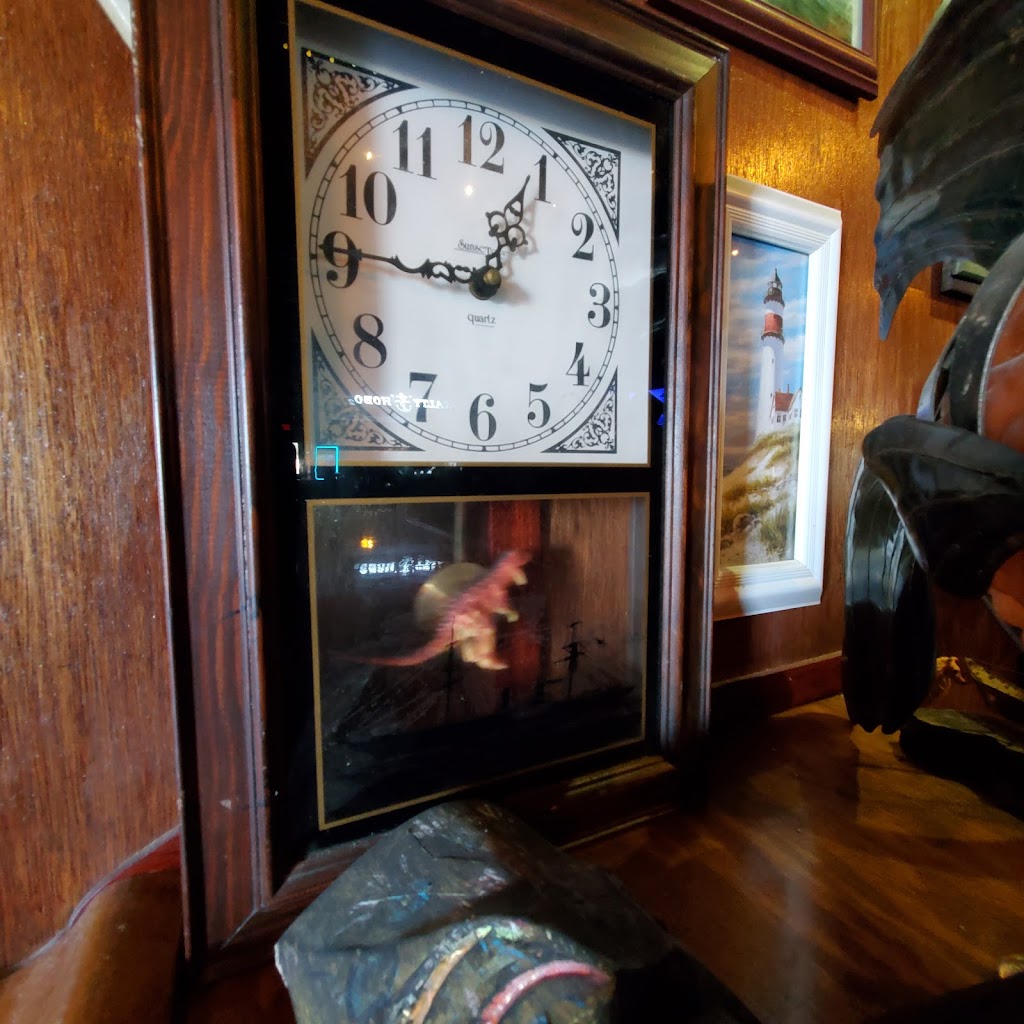 Salty Hobo 2 | restaurant | 331 N Bob Little Rd, Panama City, FL 32404, USA | 8504810840 OR +1 850-481-0840