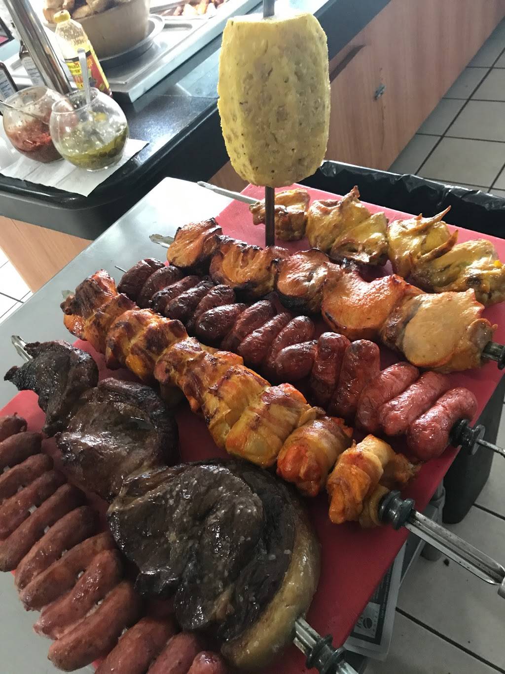 Pioneira Brazilian Steak House | restaurant | 61 Hurd Ave, Bridgeport, CT 06604, USA | 2032123060 OR +1 203-212-3060