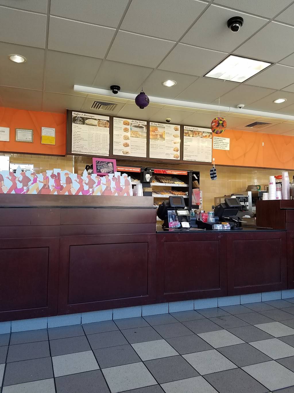 Dunkin | bakery | 128 Main St, Webster, MA 01570, USA | 5089430566 OR +1 508-943-0566