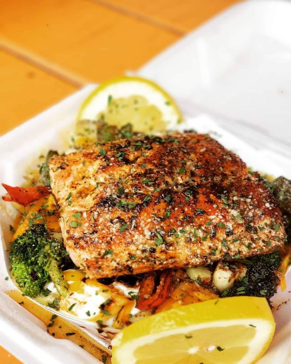 Hunny’z Kitchen | restaurant | 3080 Sheridan St, Hollywood, FL 33021, USA | 5616725427 OR +1 561-672-5427