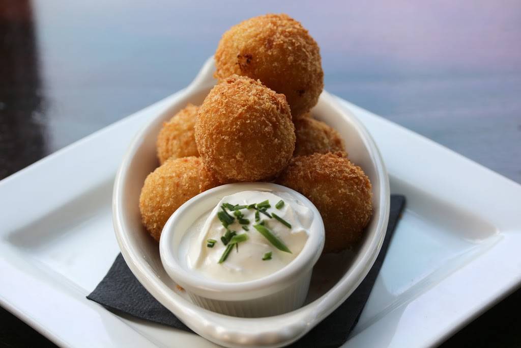 Irish 31 Pub House & Eatery | restaurant | 1611 W Swann Ave, Tampa, FL 33606, USA | 8132500031 OR +1 813-250-0031