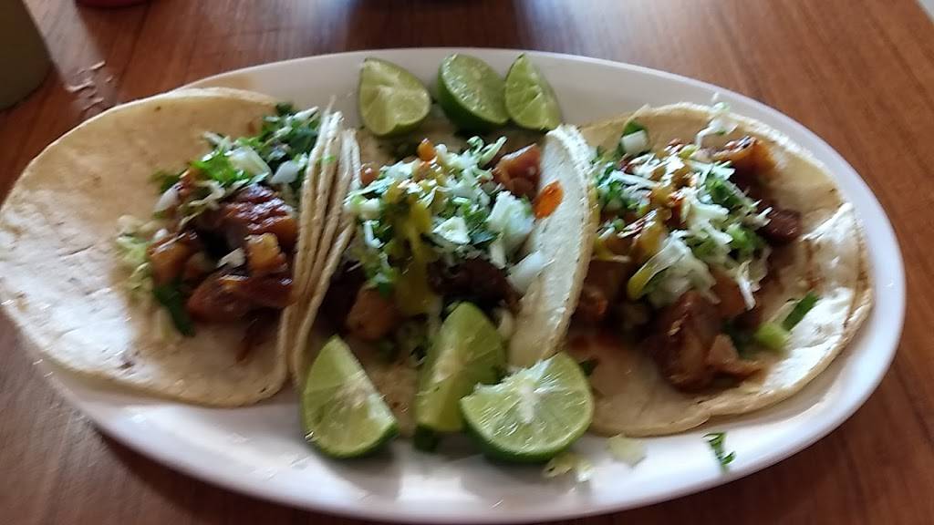 Birrieria Obregon | restaurant | 3134 W Van Buren St, Phoenix, AZ 85009, USA | 6024425142 OR +1 602-442-5142