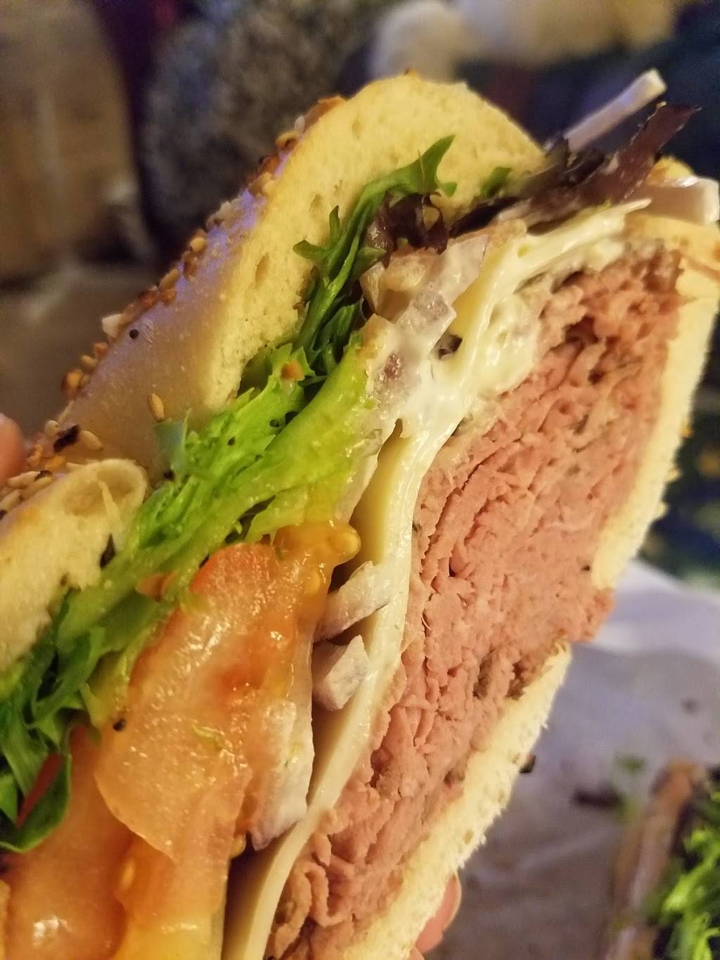 Broad Street Bagel Co. | restaurant | 1 Broad St, Kinderhook, NY 12106, USA | 5187588084 OR +1 518-758-8084