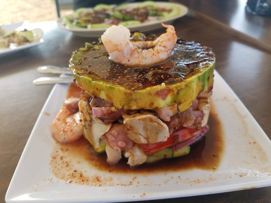 Mariscos El Patron | restaurant | 840 E Date Ave, Porterville, CA 93257, USA | 5594831351 OR +1 559-483-1351