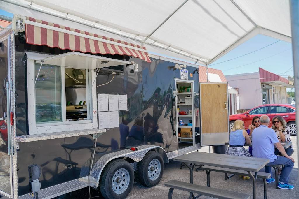 Tamalazo Cubano | restaurant | 3907 W South Ave, Tampa, FL 33614, USA | 8134987495 OR +1 813-498-7495