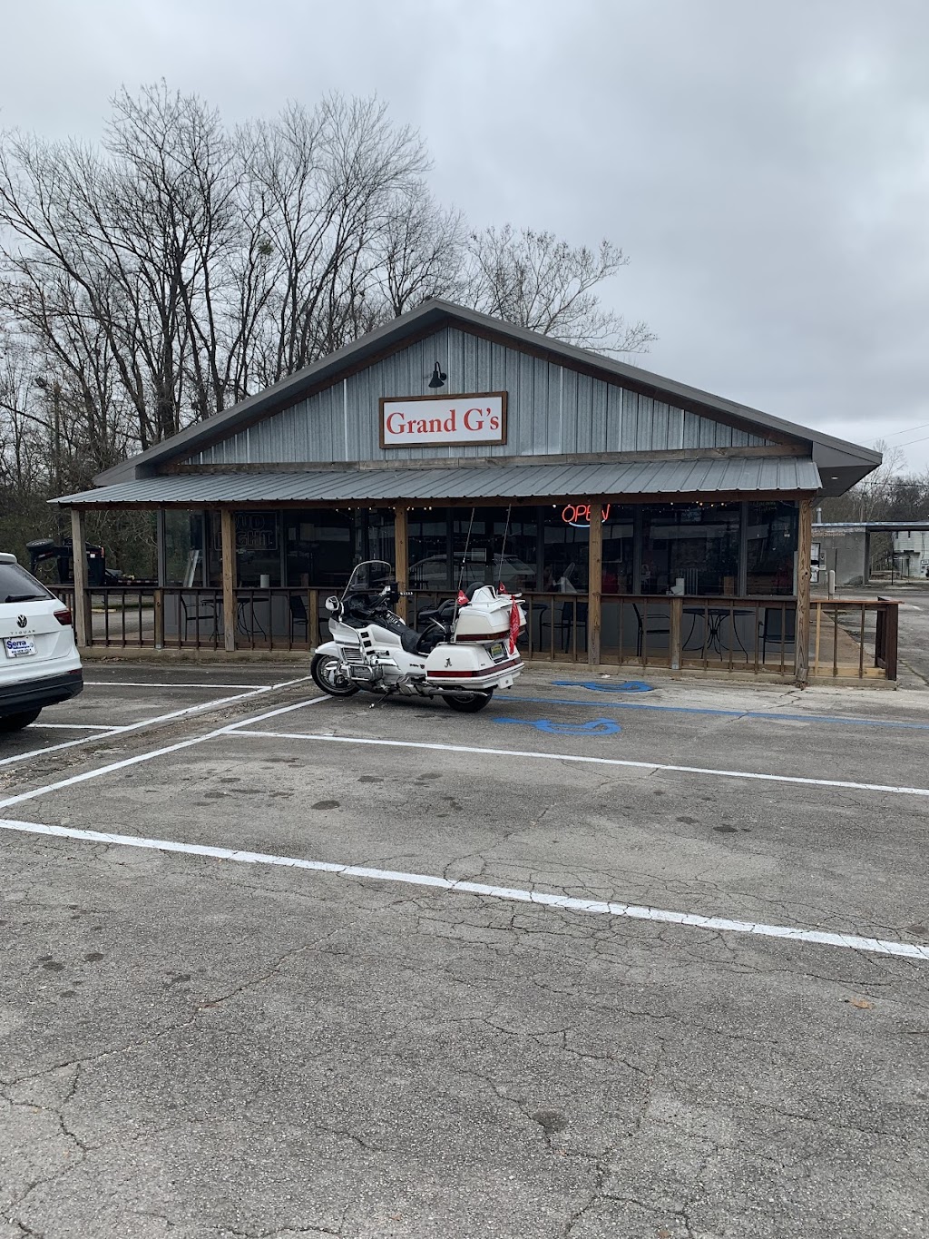 Grand Gs Kitchen | restaurant | 7521 Parkway Dr, Leeds, AL 35094, USA | 2056176561 OR +1 205-617-6561