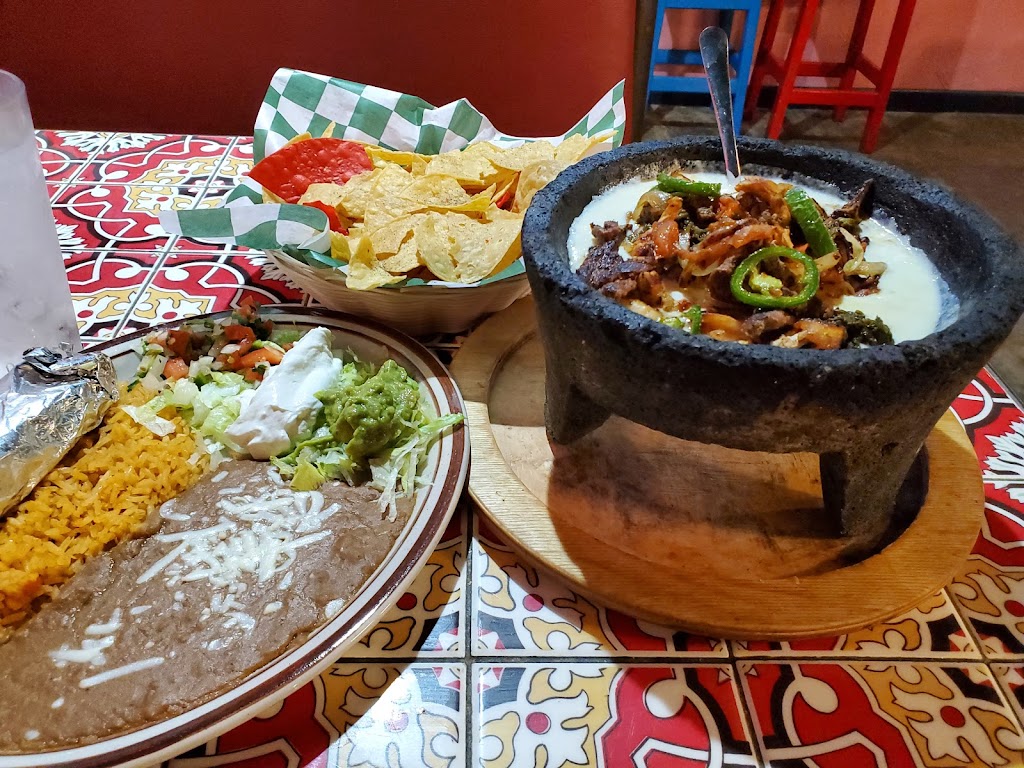 Casa Carlos Mexican Restaurant | restaurant | 2076 AR-19, Prescott, AR 71857, USA | 8708870320 OR +1 870-887-0320