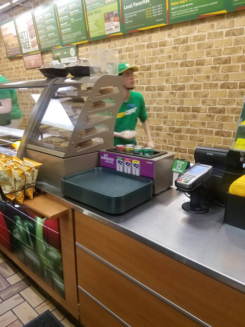 Subway | restaurant | 10223 Brookpark Road #4, Big Creek Trail, Parma, OH 44130, USA | 2166765850 OR +1 216-676-5850