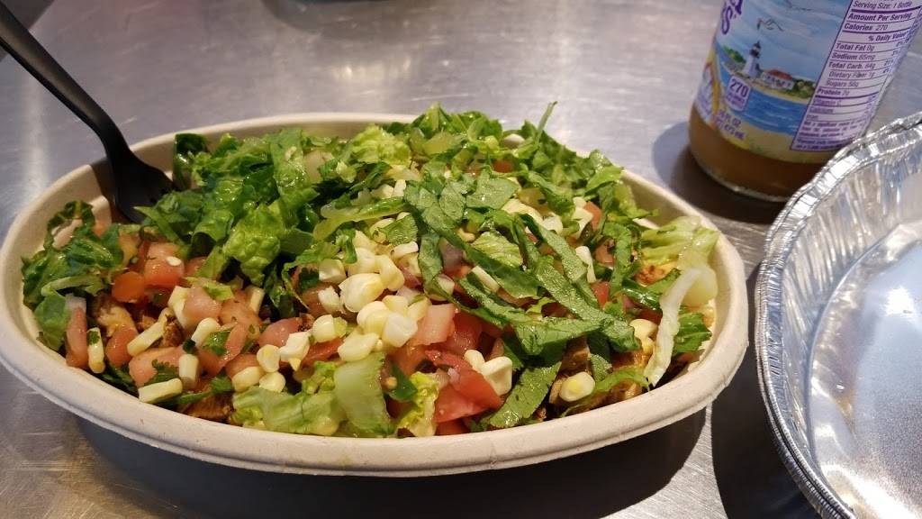 Chipotle Mexican Grill | restaurant | 32824 Woodward Ave, Royal Oak, MI 48073, USA | 2486583100 OR +1 248-658-3100