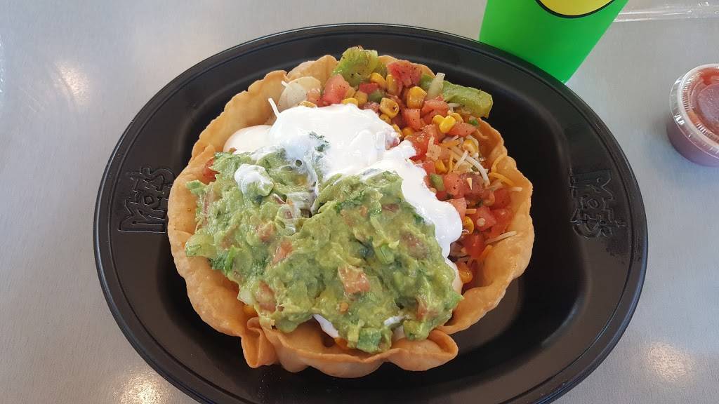 Moes Southwest Grill | restaurant | 200 Baychester Ave, Bronx, NY 10475, USA | 7183796637 OR +1 718-379-6637