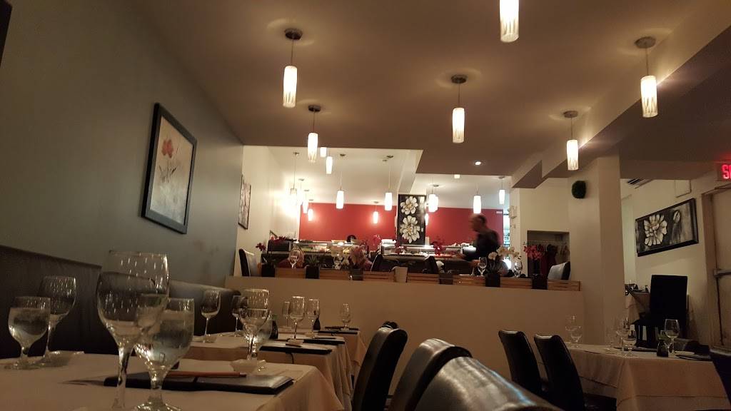 5 Saisons Sushi | restaurant | 5594 Rue Sherbrooke Ouest, Montréal, QC H4A 3A7, Canada | 5144894555 OR +1 514-489-4555