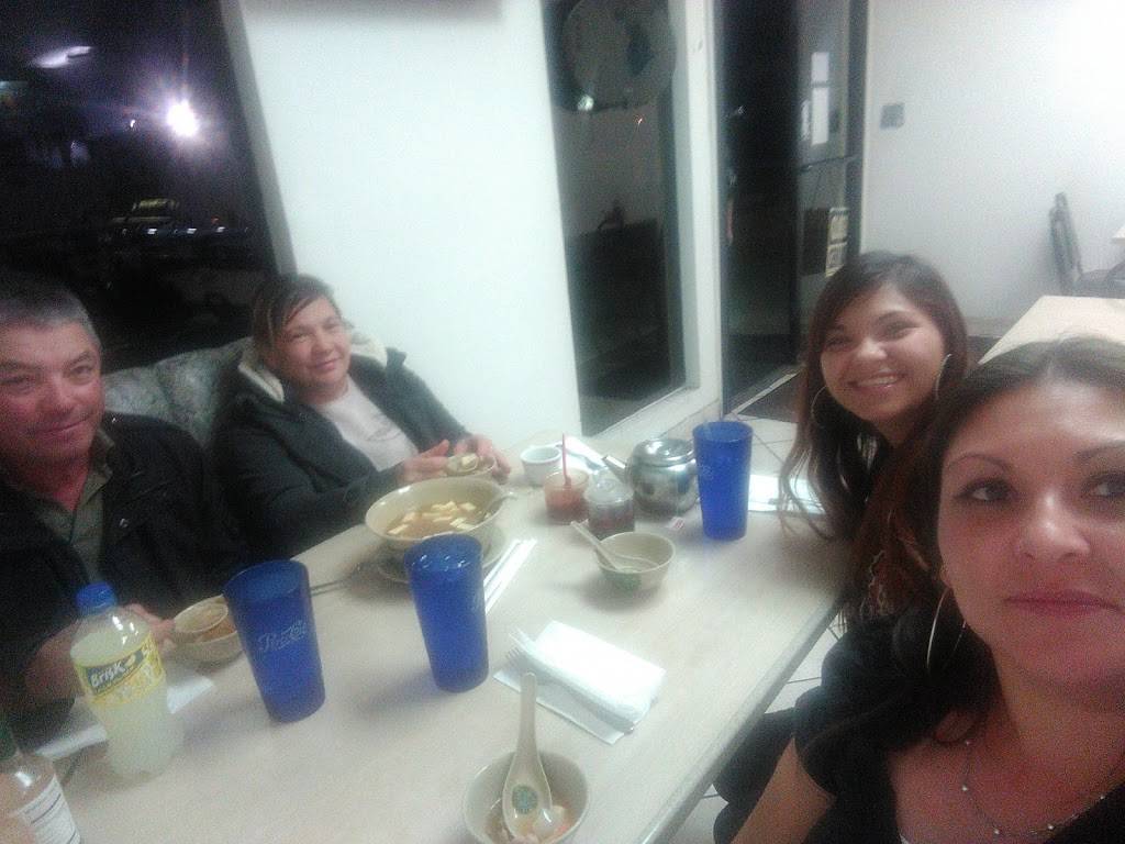 Hong Kong Chop Suey | restaurant | 12561 Avenue 416 B, Orosi, CA 93647, USA | 5595283648 OR +1 559-528-3648