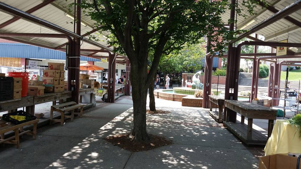 Lynchburg Community Market | restaurant | 1219 Main St, Lynchburg, VA 24504, USA | 4344554485 OR +1 434-455-4485