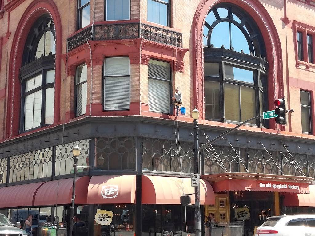 The Old Spaghetti Factory | meal takeaway | 235 W Market St, Louisville, KY 40202, USA | 5025811070 OR +1 502-581-1070