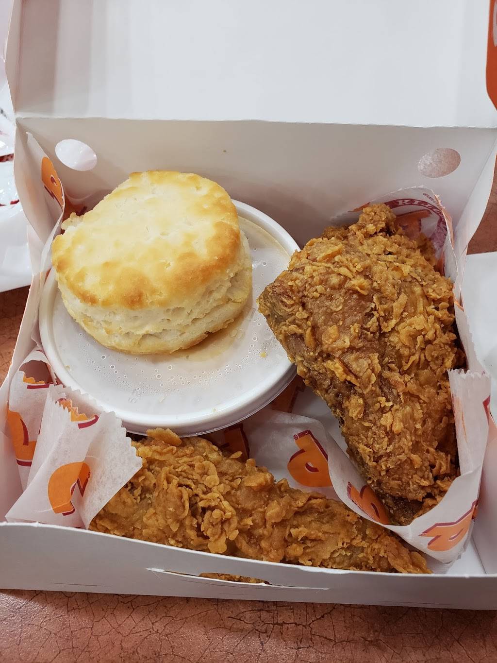 Popeyes Louisana Kitchen | restaurant | 790 Military Trail #9, Scarborough, ON M1E 4P7, Canada | 4162089444 OR +1 416-208-9444