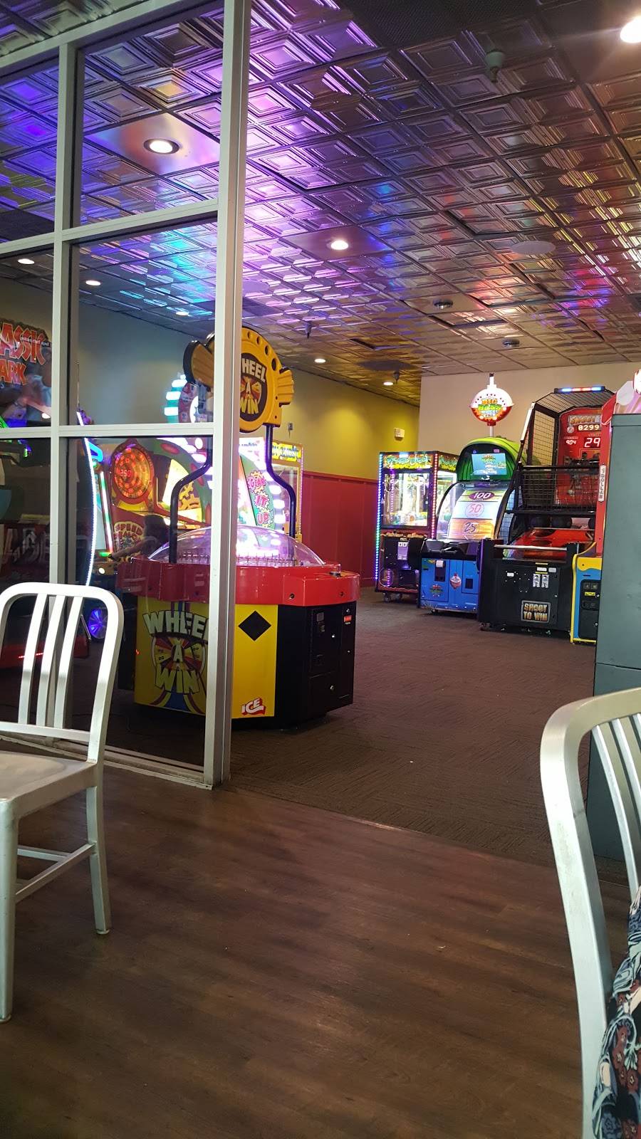 Round Table Clubhouse | meal delivery | 3848 McHenry Ave #145, Modesto, CA 95356, USA | 2095269904 OR +1 209-526-9904