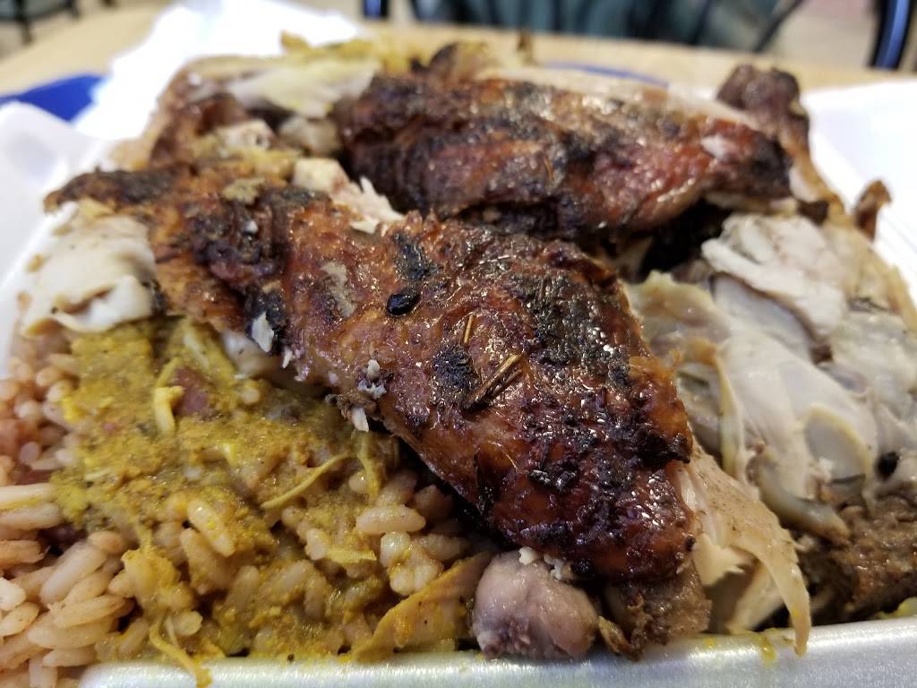 Golden Krust Caribbean Bakery & Grill | restaurant | 197 Market St, Newark, NJ 07102, USA | 9736430701 OR +1 973-643-0701