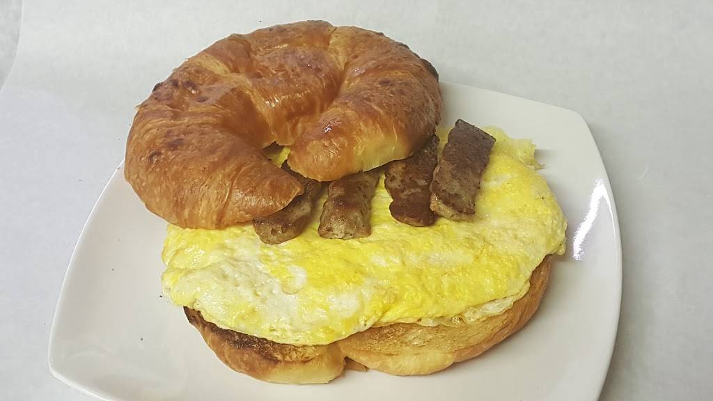 Beachmont Roast Beef | restaurant | 629 Winthrop Ave, Revere, MA 02151, USA | 7812897968 OR +1 781-289-7968