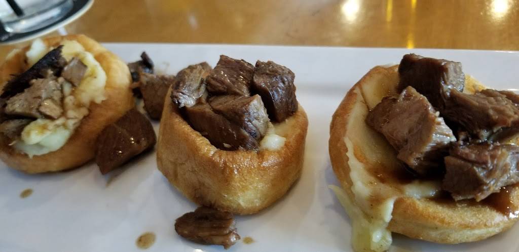 The Goose | restaurant | 1875 Leslie St, North York, ON M3B 2M5, Canada | 4163831200 OR +1 416-383-1200