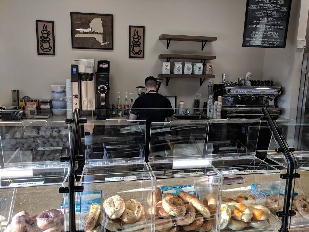 Brooklyn Bagel On The Square | restaurant | 225 Franciscan Square Suite B, Steubenville, OH 43952, USA | 7407924356 OR +1 740-792-4356