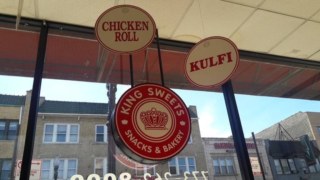 King Sweets | restaurant | 2308 W Devon Ave, Chicago, IL 60659, USA | 7732628000 OR +1 773-262-8000