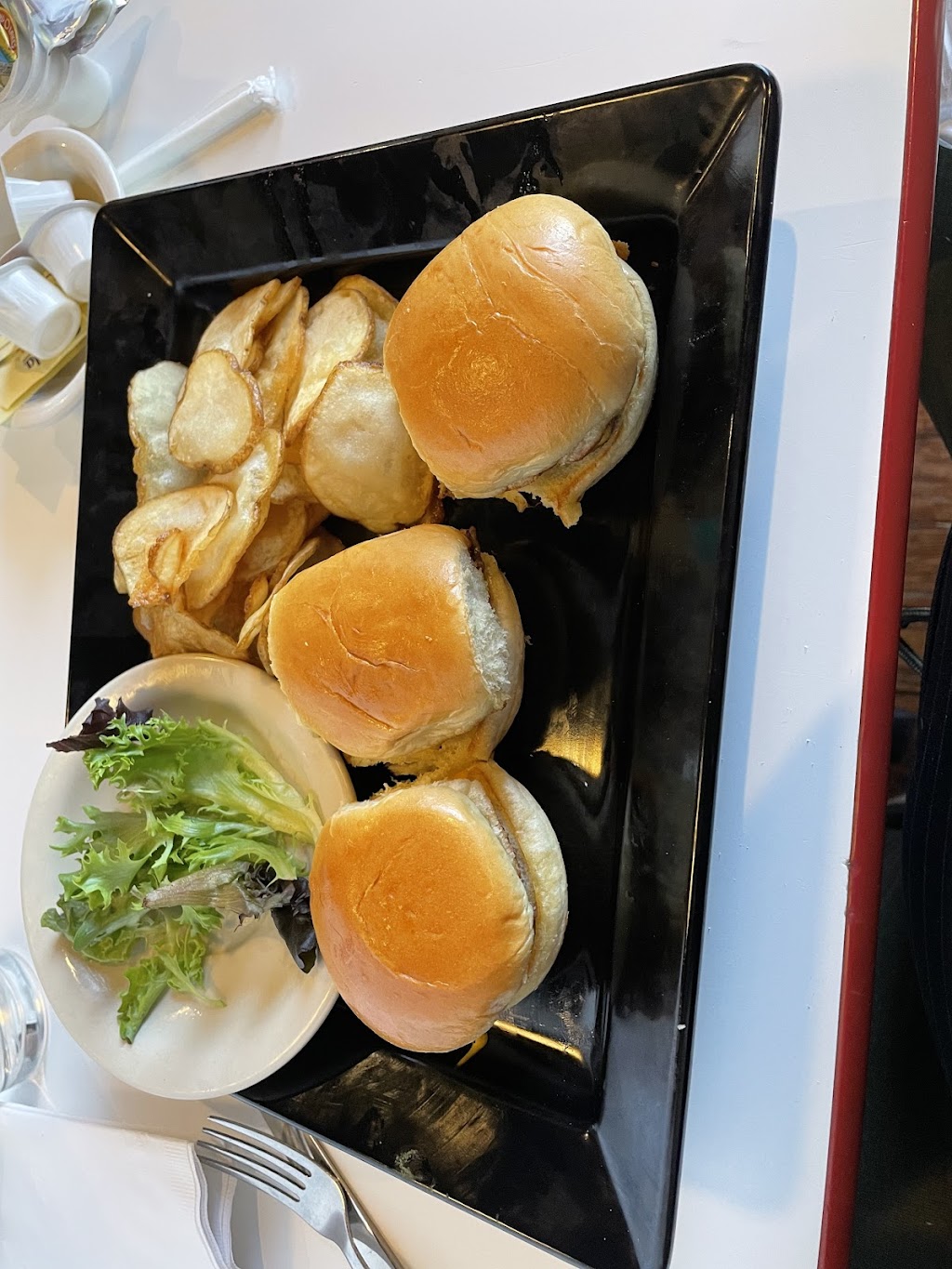 Skillet Junction | restaurant | 575 S Royal St, Jackson, TN 38301, USA | 7317362089 OR +1 731-736-2089