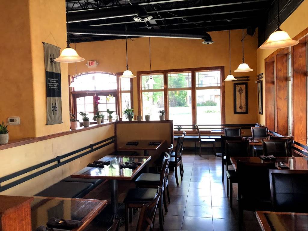 Fav Bistro | restaurant | 1984 E Murray Holladay Rd, Holladay, UT 84117, USA | 8016769300 OR +1 801-676-9300