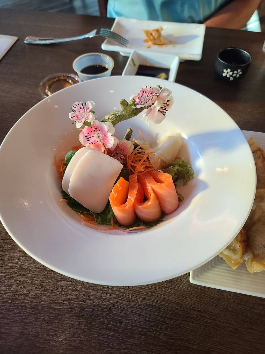 Akashi | restaurant | 20326 TX-249 #900, Houston, TX 77070, USA | 8322436002 OR +1 832-243-6002