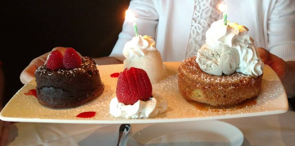 Del Friscos Double Eagle Steakhouse | restaurant | 250 Northern Ave Suite 200, Boston, MA 02210, USA | 6179511368 OR +1 617-951-1368