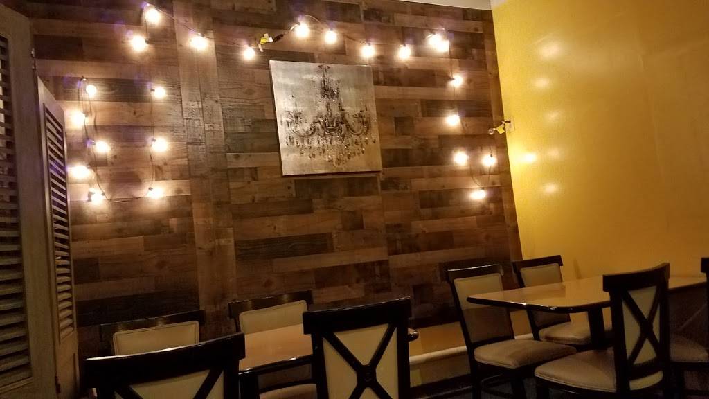 Queen Bees Thai Kitchen | restaurant | 3781 S Nova Rd p, Port Orange, FL 32129, USA | 3862369919 OR +1 386-236-9919