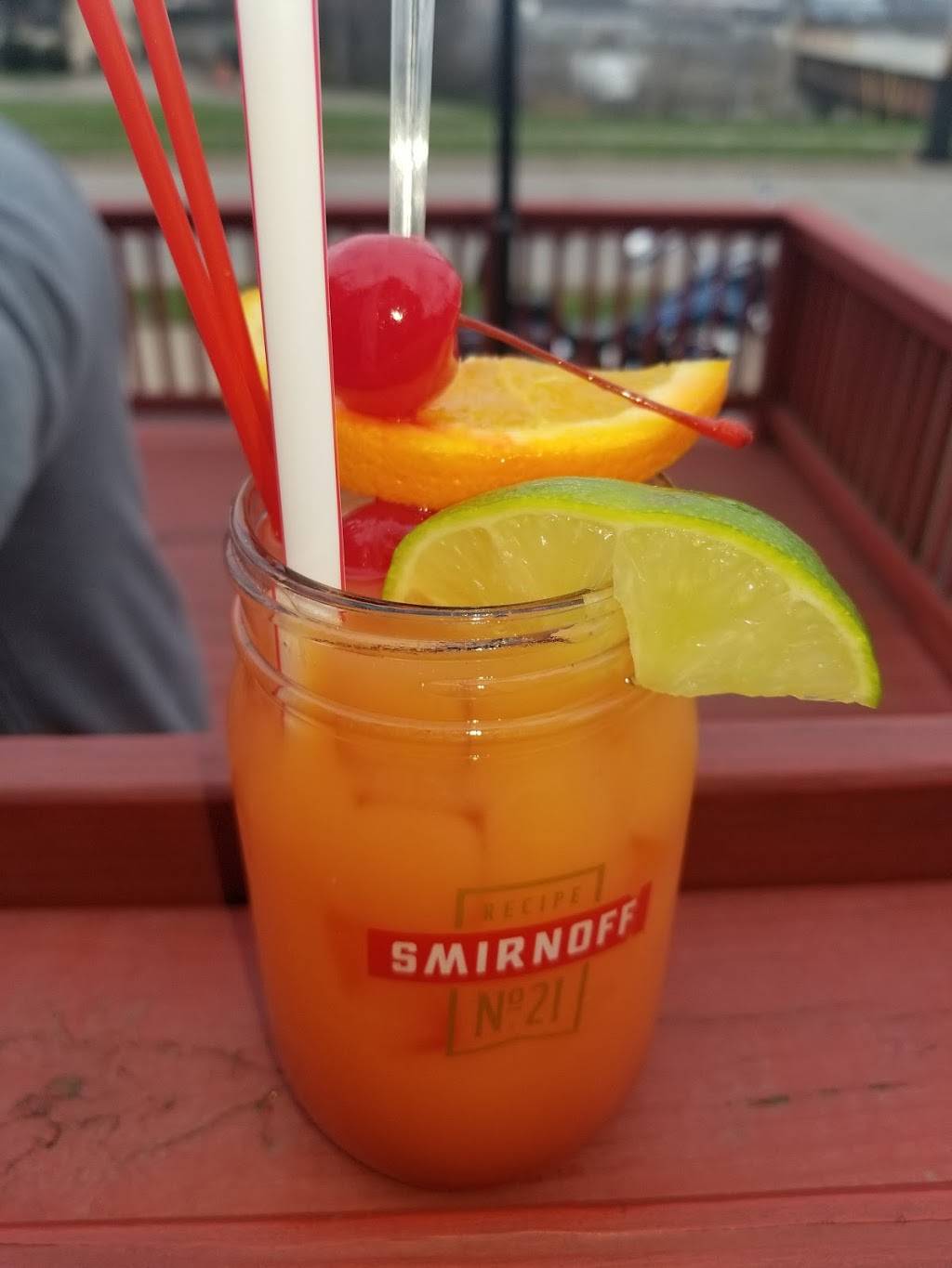 Ginos Cento Anno | restaurant | 1314 Denison Ave, Cleveland, OH 44109, USA | 2163519608 OR +1 216-351-9608