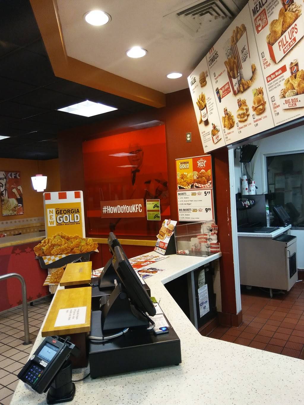 KFC | restaurant | 960 US Highway 27 North, Sebring, FL 33870, USA | 8634021150 OR +1 863-402-1150