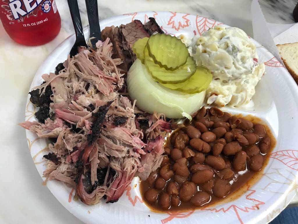 BBQLIFE By Chris | restaurant | 902 S WW White Rd, San Antonio, TX 78220, USA | 2103591511 OR +1 210-359-1511