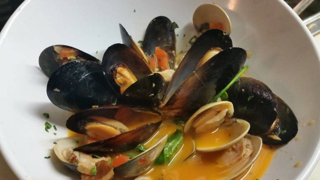 Sand Bar & Grill | restaurant | 201 Union Ln, Brielle, NJ 08730, USA | 7325287750 OR +1 732-528-7750