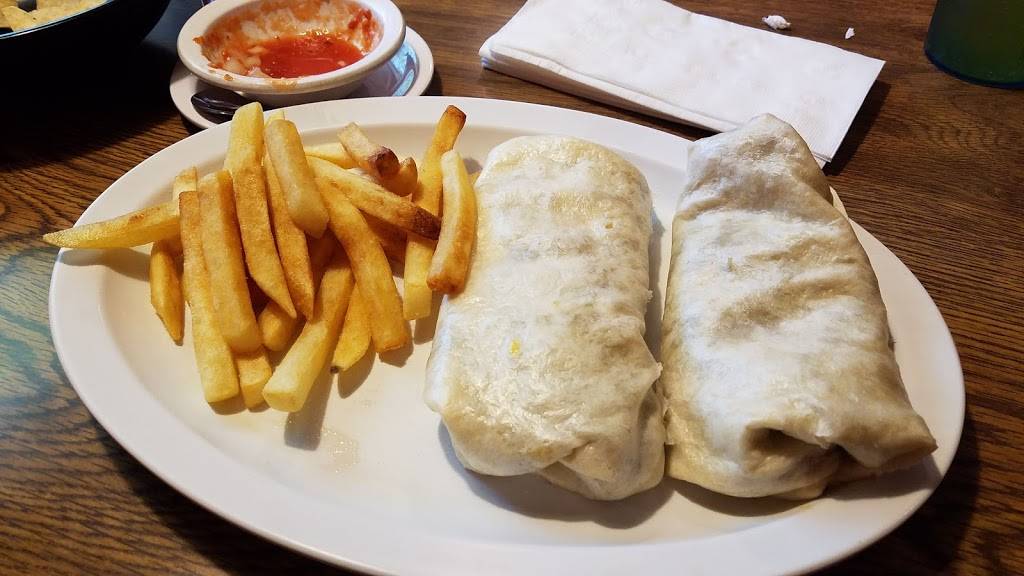 Pacos Restaurant | restaurant | 300 Crocker Blvd, Mt Clemens, MI 48043, USA | 5864636241 OR +1 586-463-6241