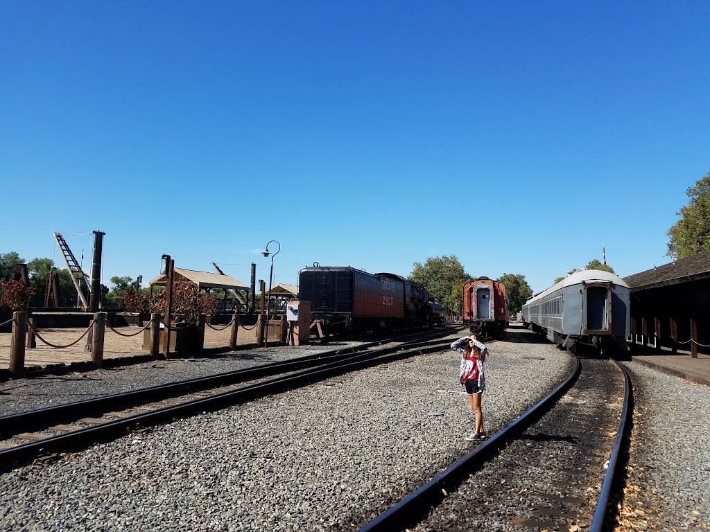 Steamers | cafe | 101 K St, Sacramento, CA 95814, USA | 9167375252 OR +1 916-737-5252