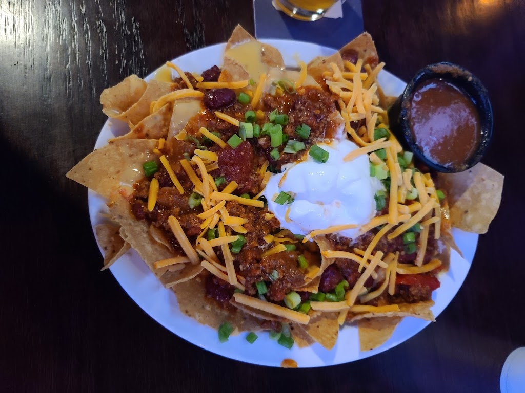 The Peanut | restaurant | 12921 State Line Rd, Kansas City, MO 64145, USA | 8163212289 OR +1 816-321-2289