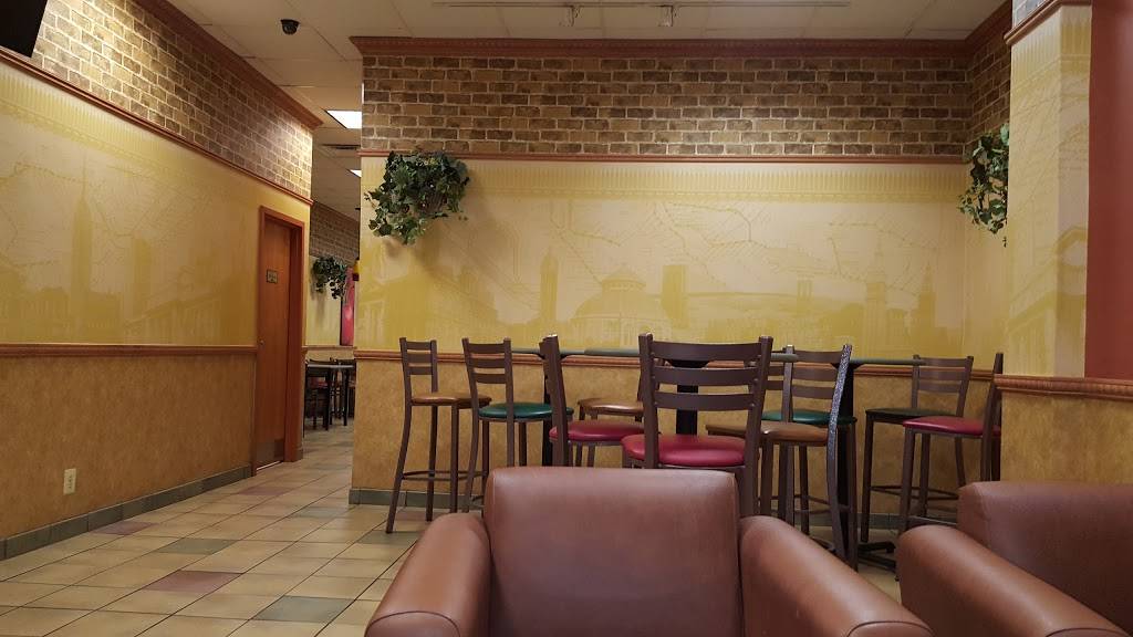 Subway Restaurants | restaurant | 8417 Old Courthouse Rd B, Vienna, VA 22182, USA | 7038830636 OR +1 703-883-0636
