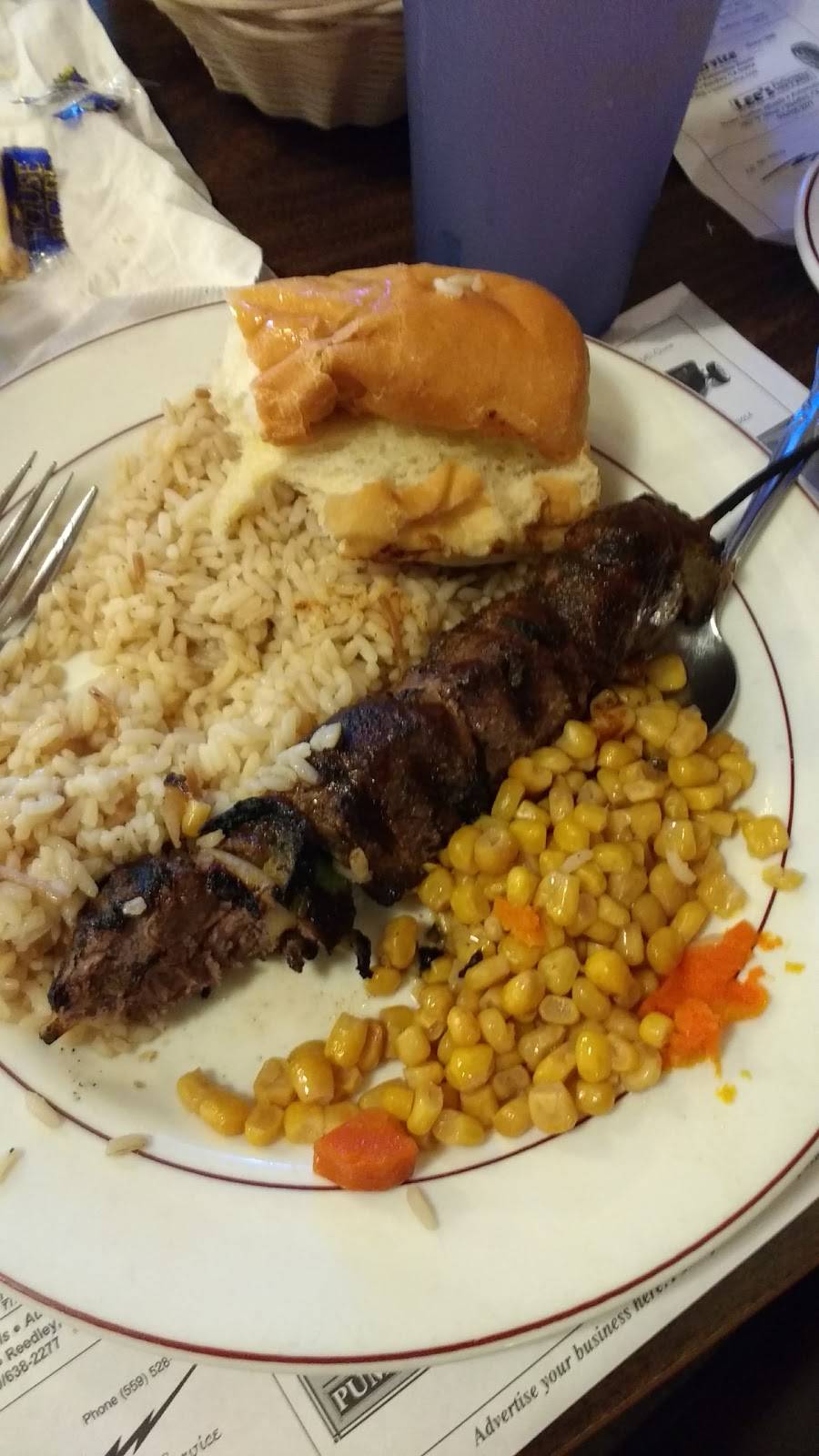 Uncle Harrys Classic Meals | restaurant | 1201 G St, Reedley, CA 93654, USA | 5596385170 OR +1 559-638-5170